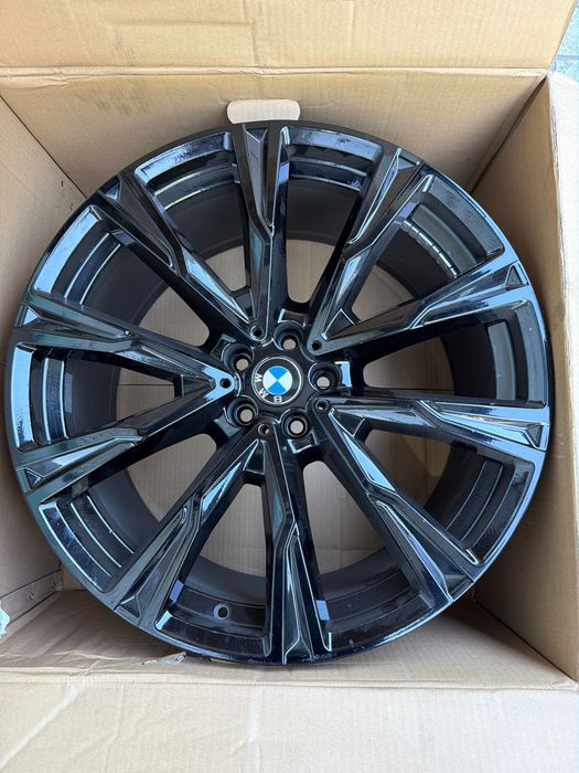 R22 Diska Bmw x7 50i