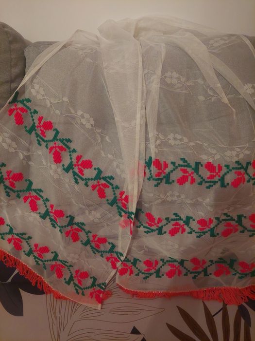 Stergar pe nailon cusut manual