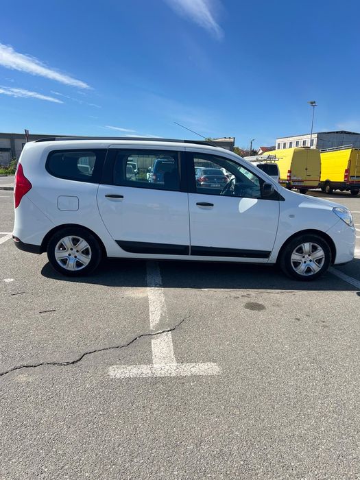 Dacia Lodgy 1.5 dci euro 6 adblue clima pilot  automat geamuri electri