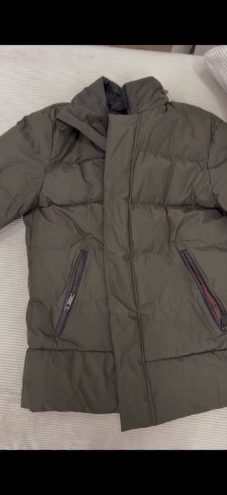 Продам мужской пуховик