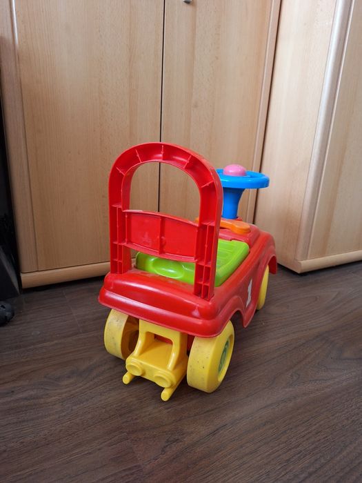 Детско камионче проходилка