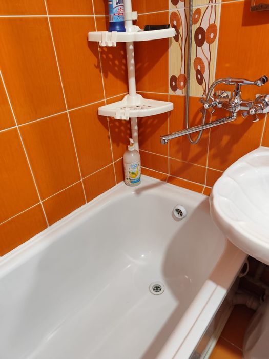 Посуточно 1 комн. кв. в 6 мкр-не