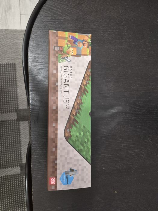 Vand tastatura si mouse pad Razer Minecraft Edition