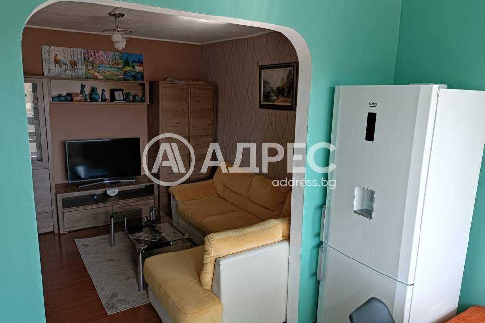 Дава се под наем Тристаен апартамент в Разград, Орел - 60 кв.м за 65790 € - Снимка #3
