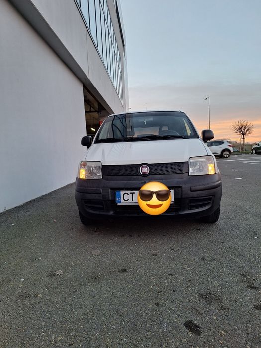 Se vinde Panda  2010