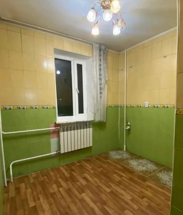 продам 3-х ком. гарышкер 4-этаж