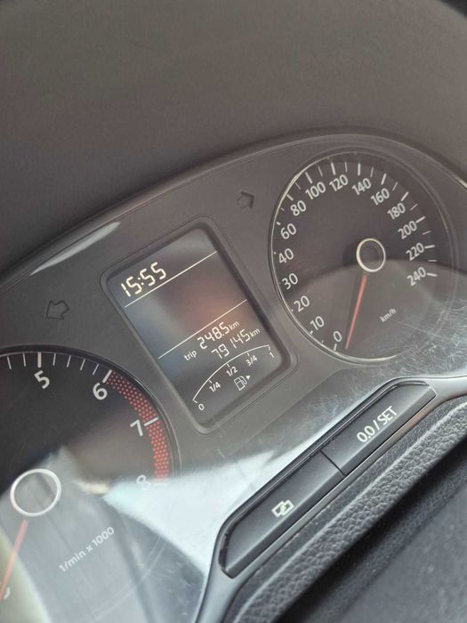 Volkswagen Polo Fly 1.2, бензин, ръчна, 2011