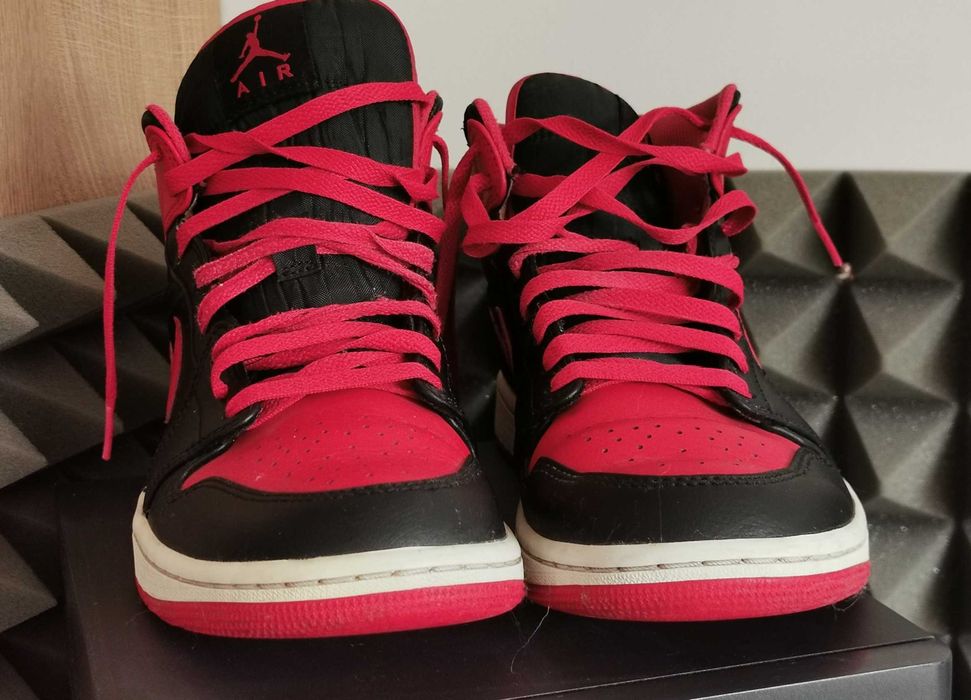 Air Jordan 1 Mid "Alternate Bred" | Размер 41 | Много запазени