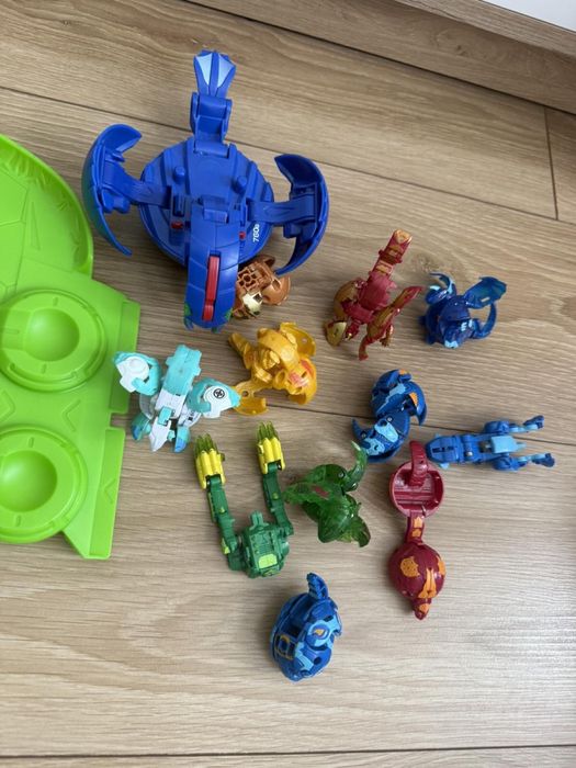Колекция детски фигурки Бакуган/Bakugan+бойна арена