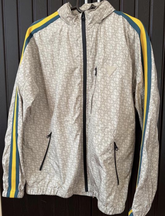 Куртка Guess оригинал