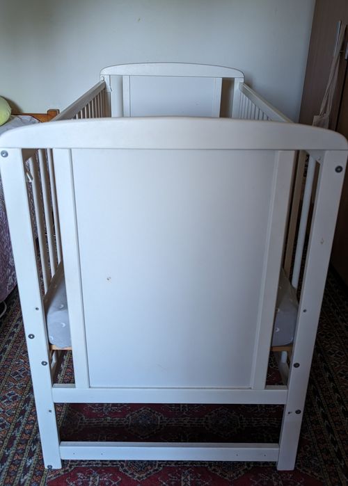 Patut lemn bebe,balansoar,laterala culisanta,inaltime saltea reglabila