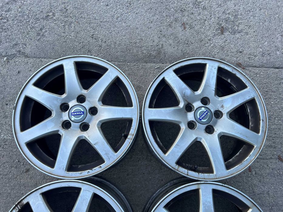 ОРИГИНАЛНИ алуминиеви джанти 16ки 7.0Jx16 ET50 5x108 от Волво/Volvo!!