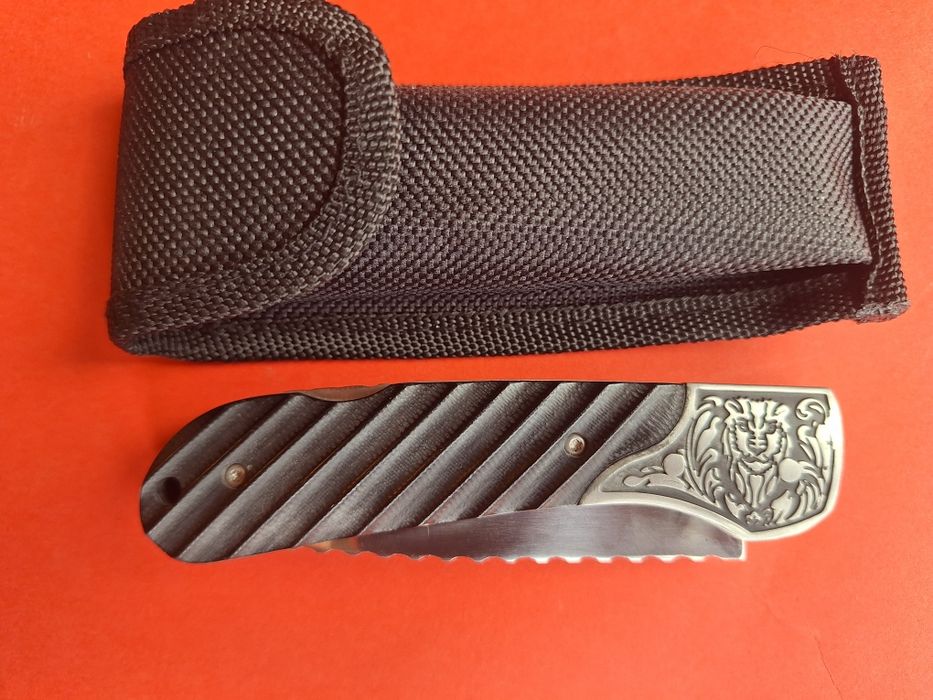 Руски сгъваем нож-Лев