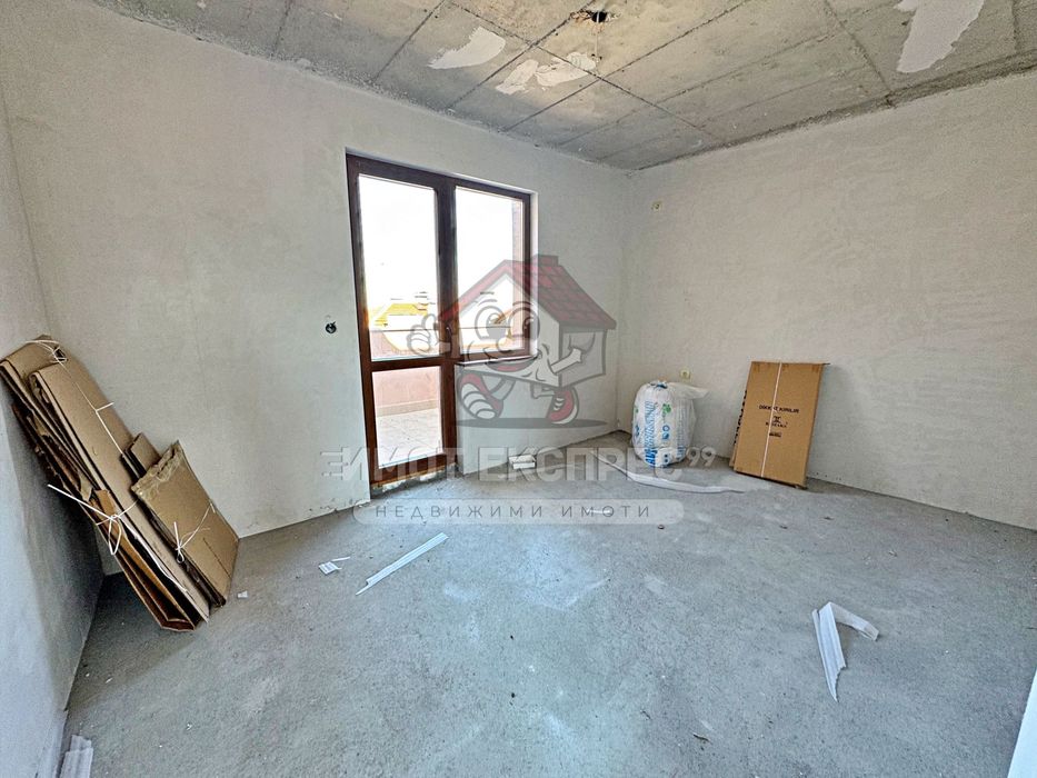 Продава се Тристаен апартамент в Асеновград - 105 кв.м за 642 €/кв.м - Снимка #6