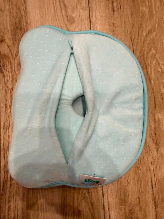 Perna bebelusi Babysnugg cu husa de protectie anti plagiocefalie