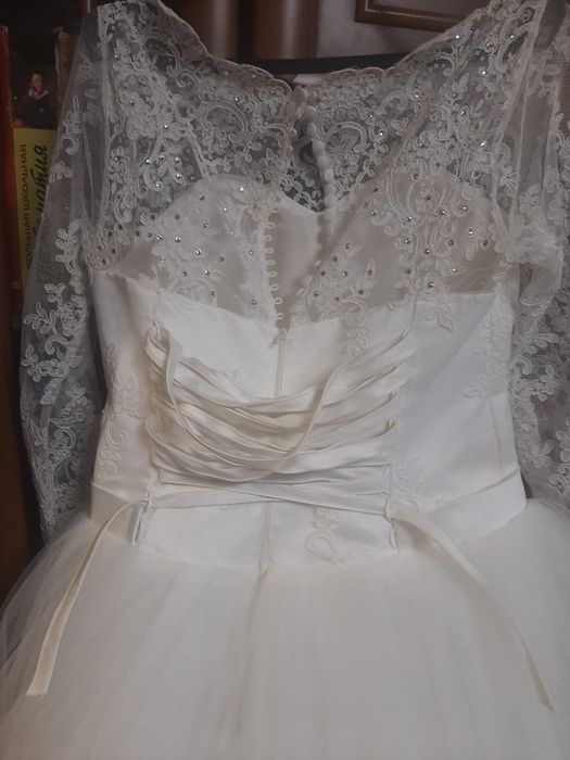 Продам свадебное платье