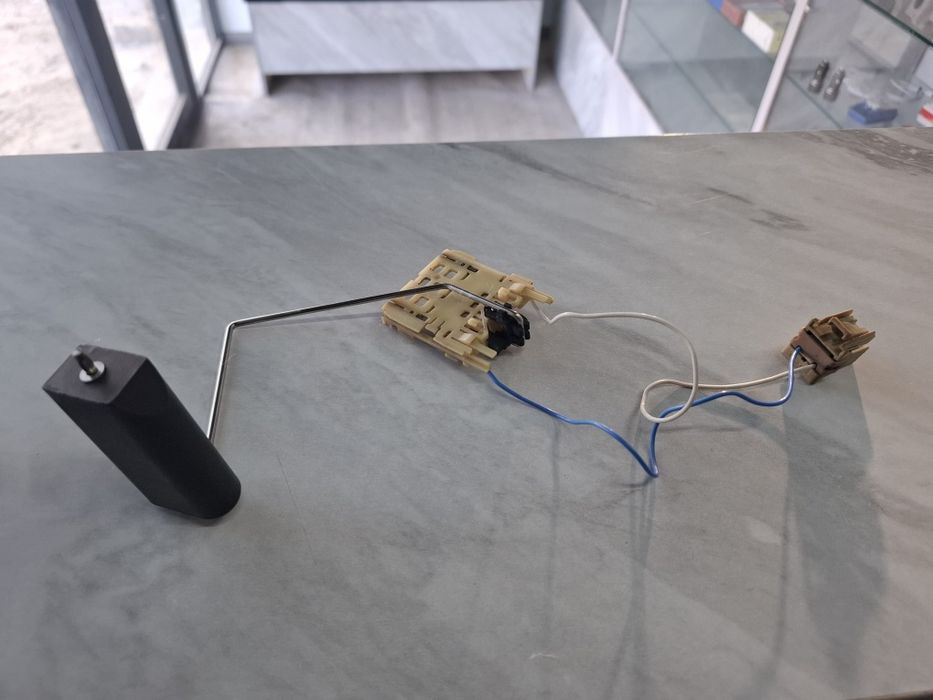 Spark benzin dachchik