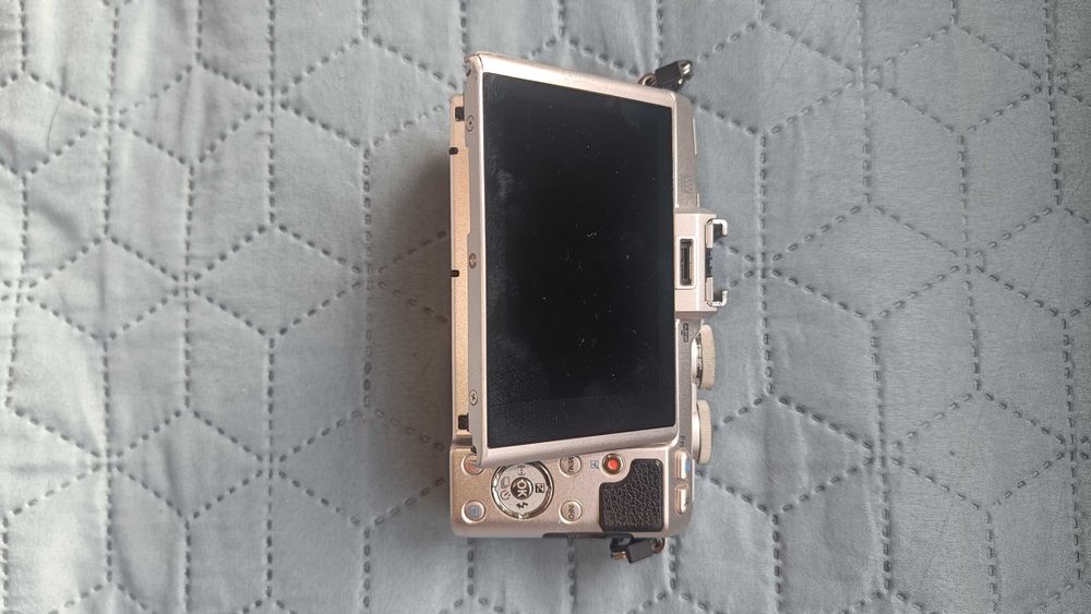 Тяло Olympus E-PL7