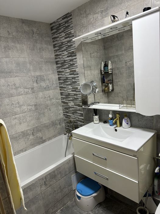 Inchiriere apartament
