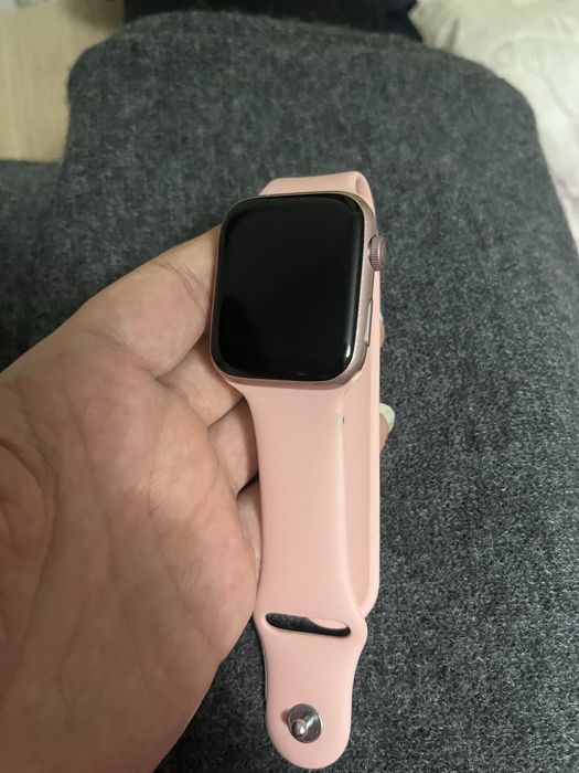 Продам сиарт часы