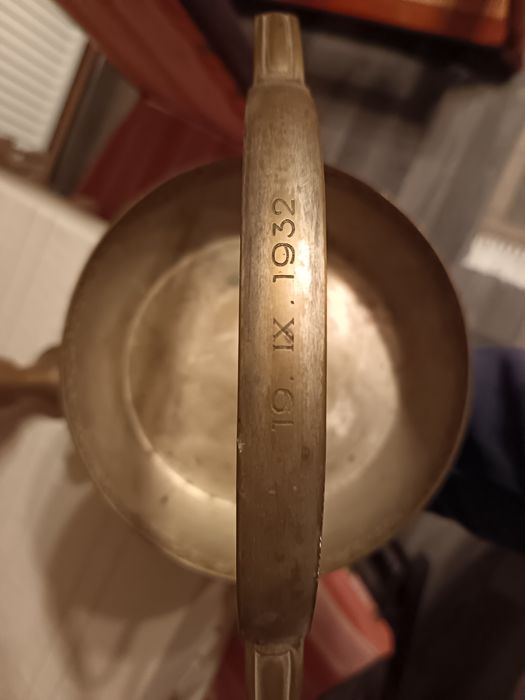 Diferite obiecte vechi.