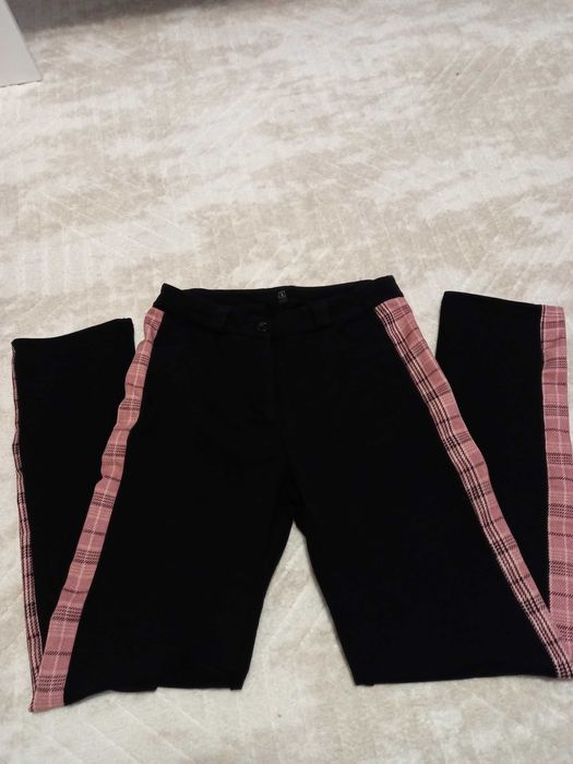 Дамски комплект с кариран десен