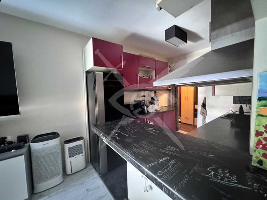 Продава се Тристаен апартамент в София, Модерно предградие - 91 кв.м за 1297 €/кв.м - Снимка #2