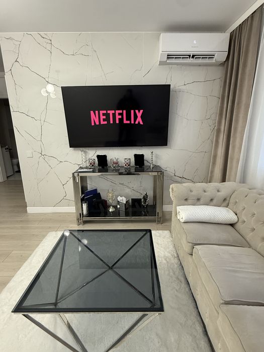 Apartament 2 camere, utilat, bloc nou, parcare acoperită, boxă subsol