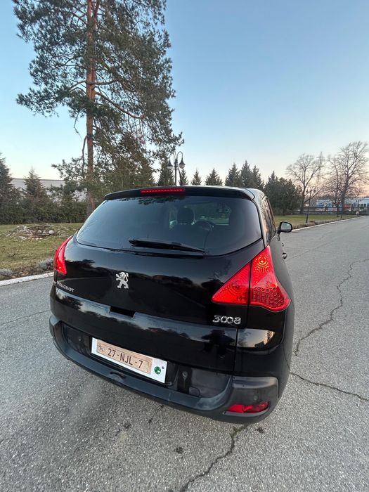 Peugeot 3008 2010 Full