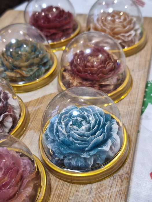 Роза от Епоксидна смола/ръчна изработка/Св.Валентин,8ми Март