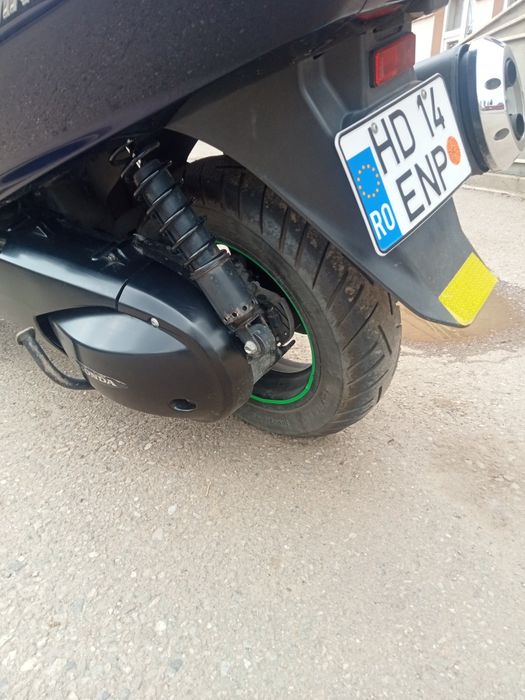 Honda silver wuing 400