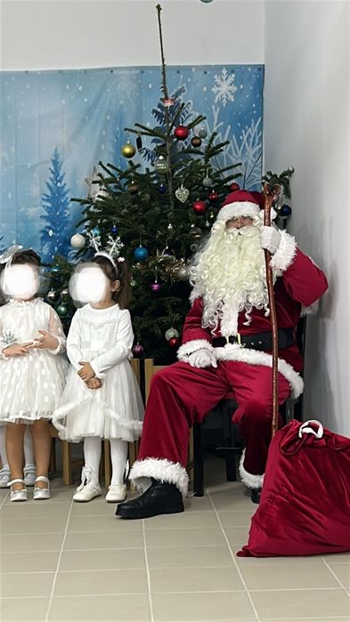 MOS CRĂCIUN de închiriat!