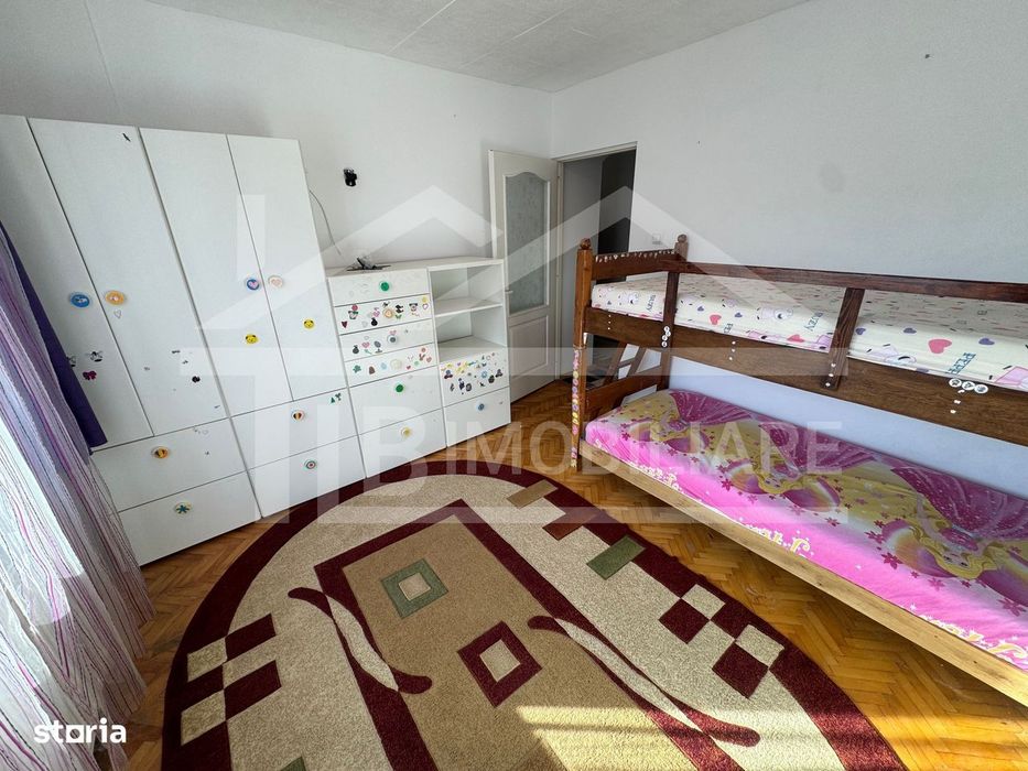 Apartament cu 3 camere, 65mp, parcare, Zona Unirii