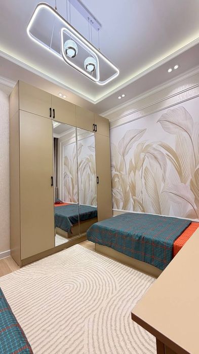 Продаётся Чиланзар 5 4в5/3/4 Улучшенка.