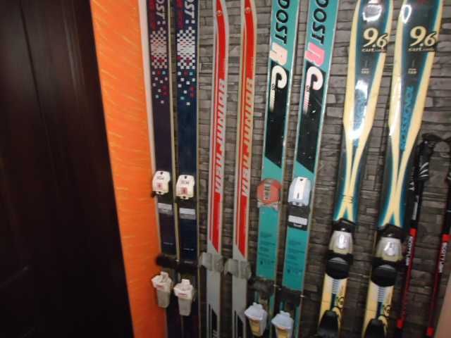 ски Младост , ски rossignol ,с апаратите / щеки scott