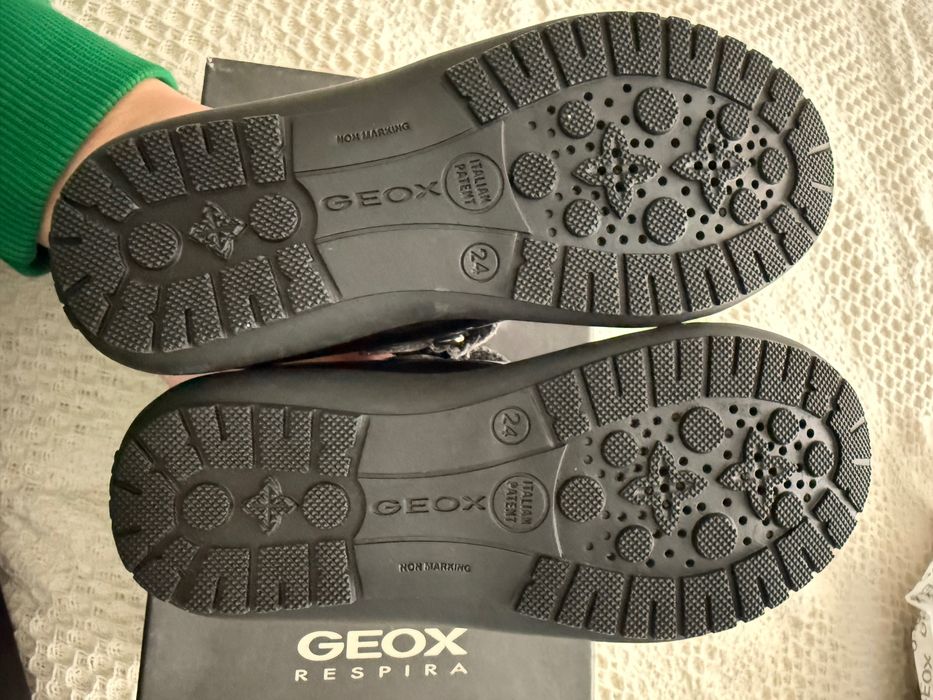 Обувки на Geox Детски 24 номер