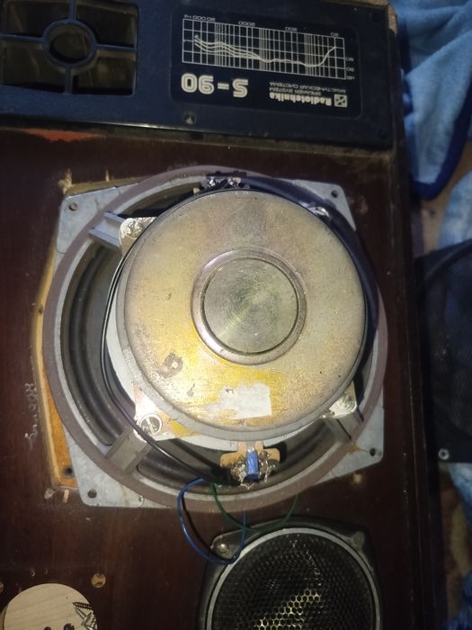 Продам   динамик