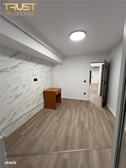 Spatiu birouCabinet |  3 camere | 74 MP  | Parcare
