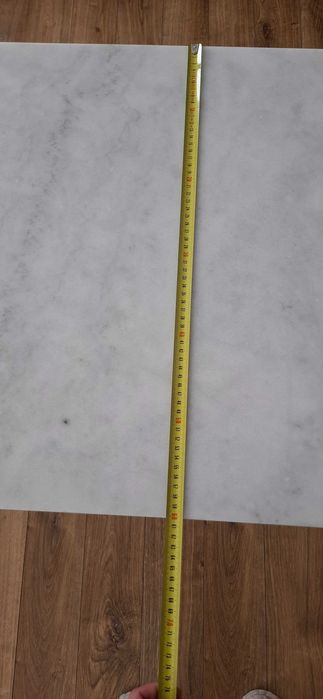 До 13.04. за 220€*Холна маса с плот мрамор