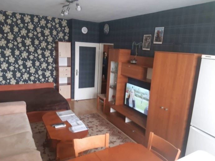 Дава се под наем Двустаен апартамент в София, Зона Б-18 - 50 кв.м за 457.47 € - Снимка #2