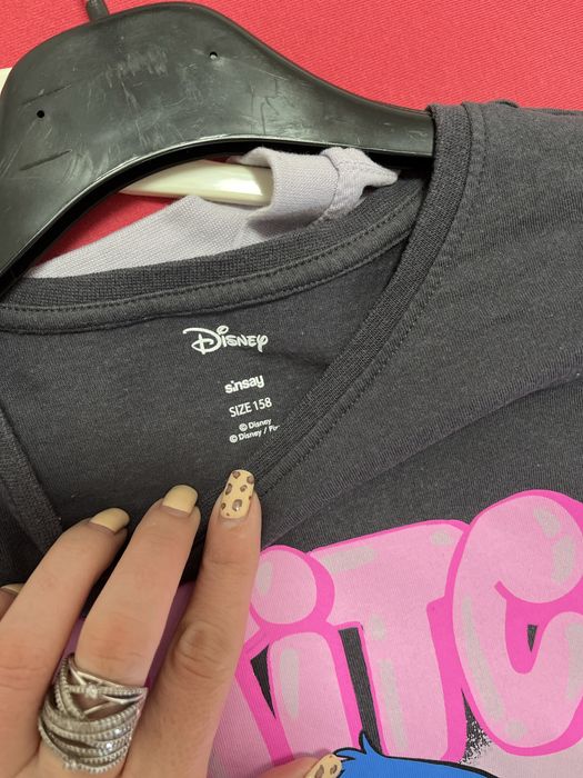 Тениски Стич размер 158 и S