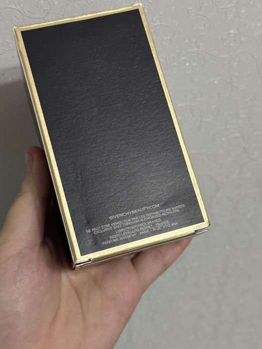Продам парфюм GIVENCHY