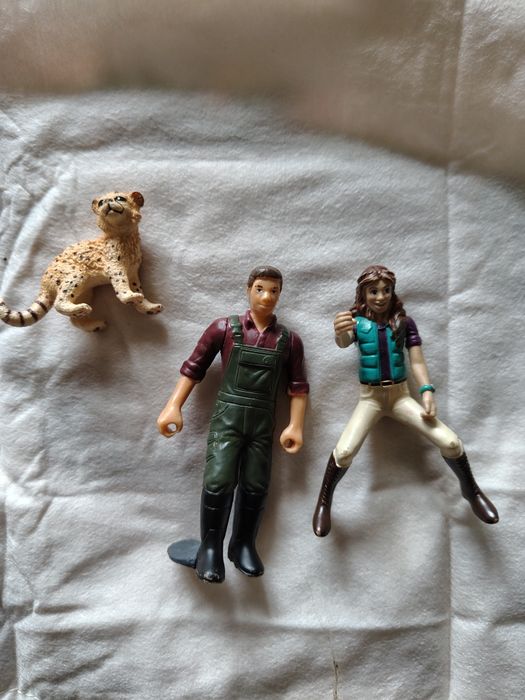 Продавам Schleich кончета