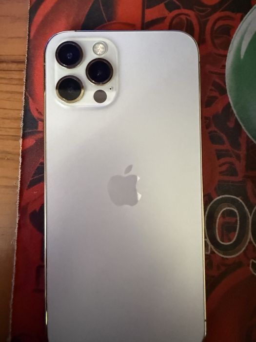 Iphone 12 pro идеальное состояние