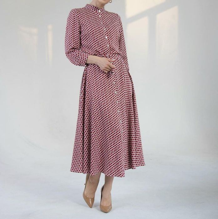 Продам платье 44 размер