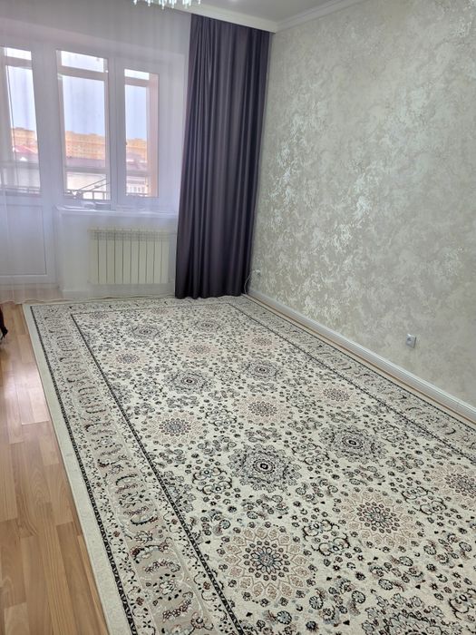 Продам ковёр в отличном состояний