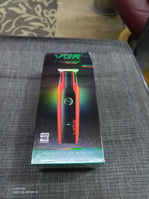 Машинка за подстригване,бръснене, обезкосмяване Kemei