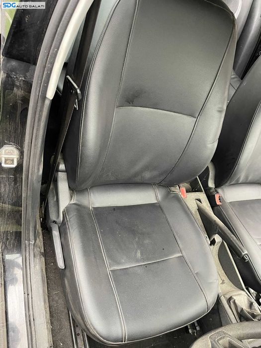 Scaun Dreapta Fata Pasager Retapitat Vinilin Fara Incalzire Skoda Rapid 2012 - 2022 [C1597]