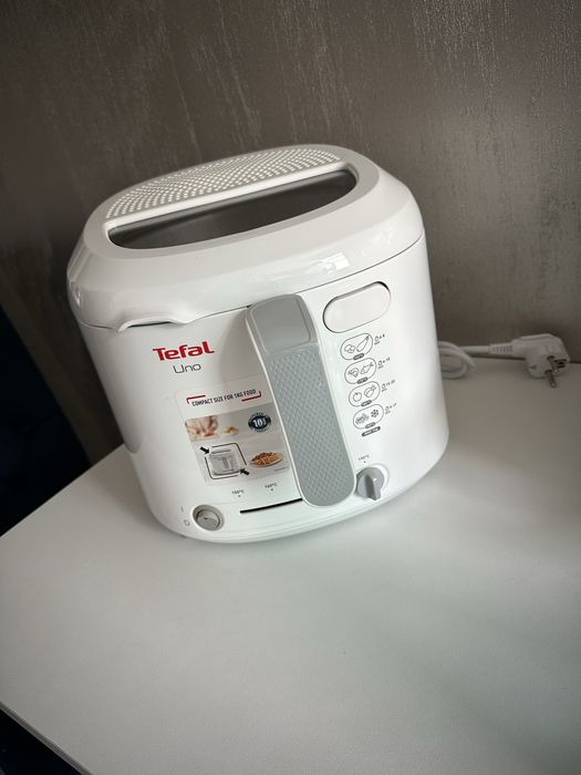 Friteuza Tefal Uno