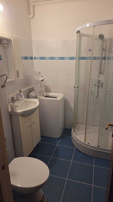 Proprietar inchiriez garsoniera in Drumul taberei - metrou Favorit